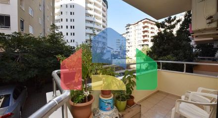 Трикімнатна квартира в центрі Аланії