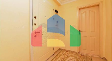 Трикімнатна квартира в центрі Аланії