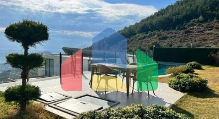5+1 villa with stunning views of Alanya