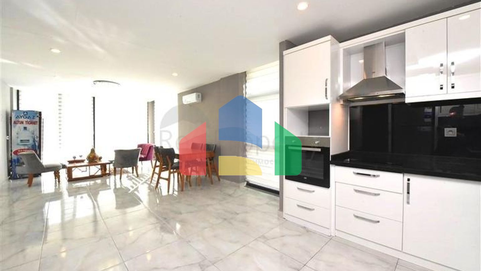 Вилла планировки 5+1 с шикарным видом на Аланию