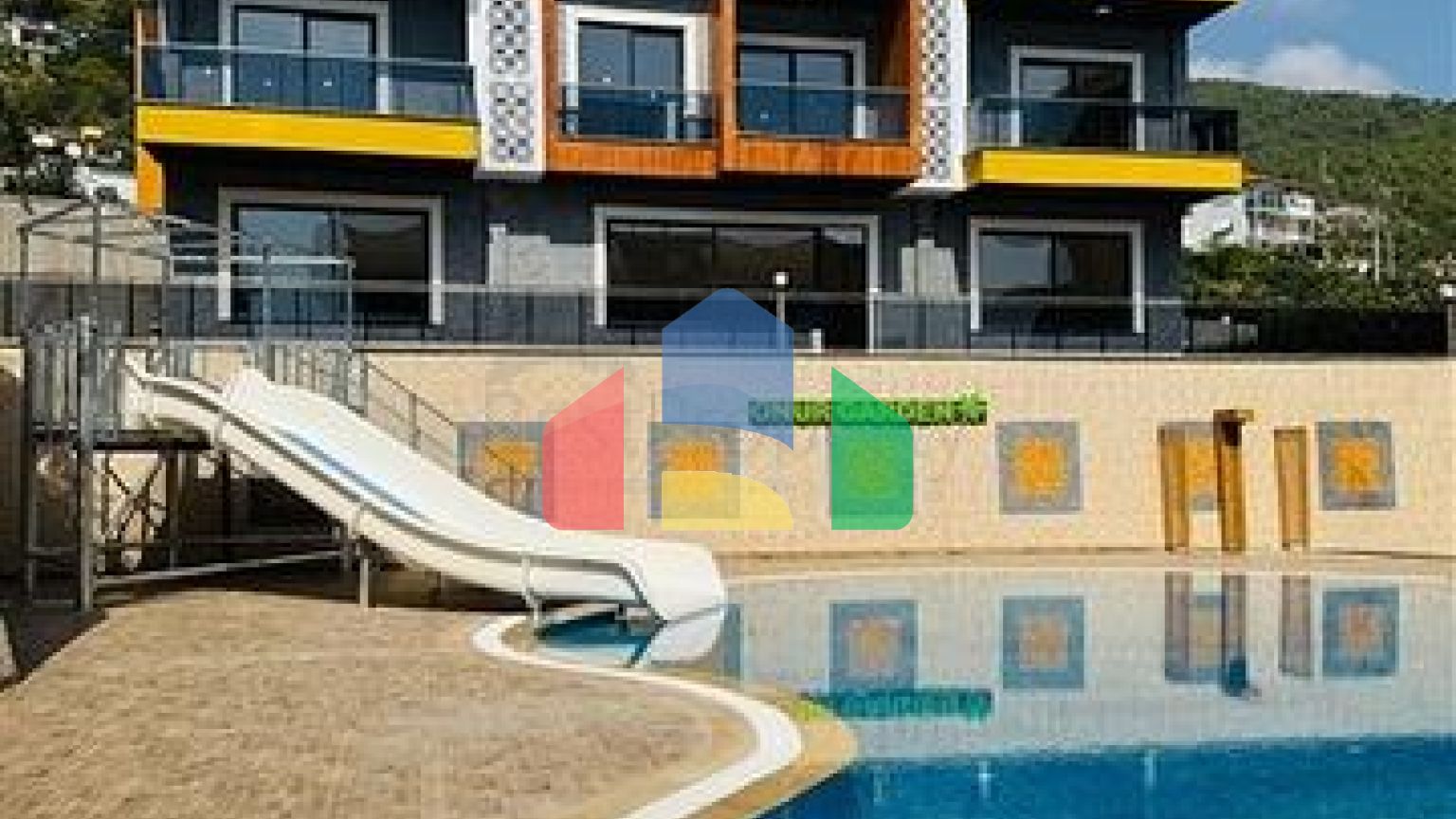 Готовый комплекс в центре города с возможностью получения ВНЖ