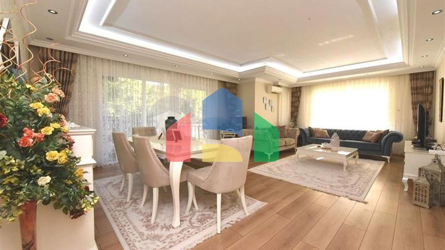 Квартира 3+1 с отдельной кухней в центре Алании