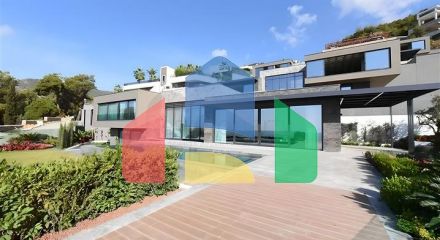 Luxury Life Style -Sea And Castle view -Modern Villas -in Alanya