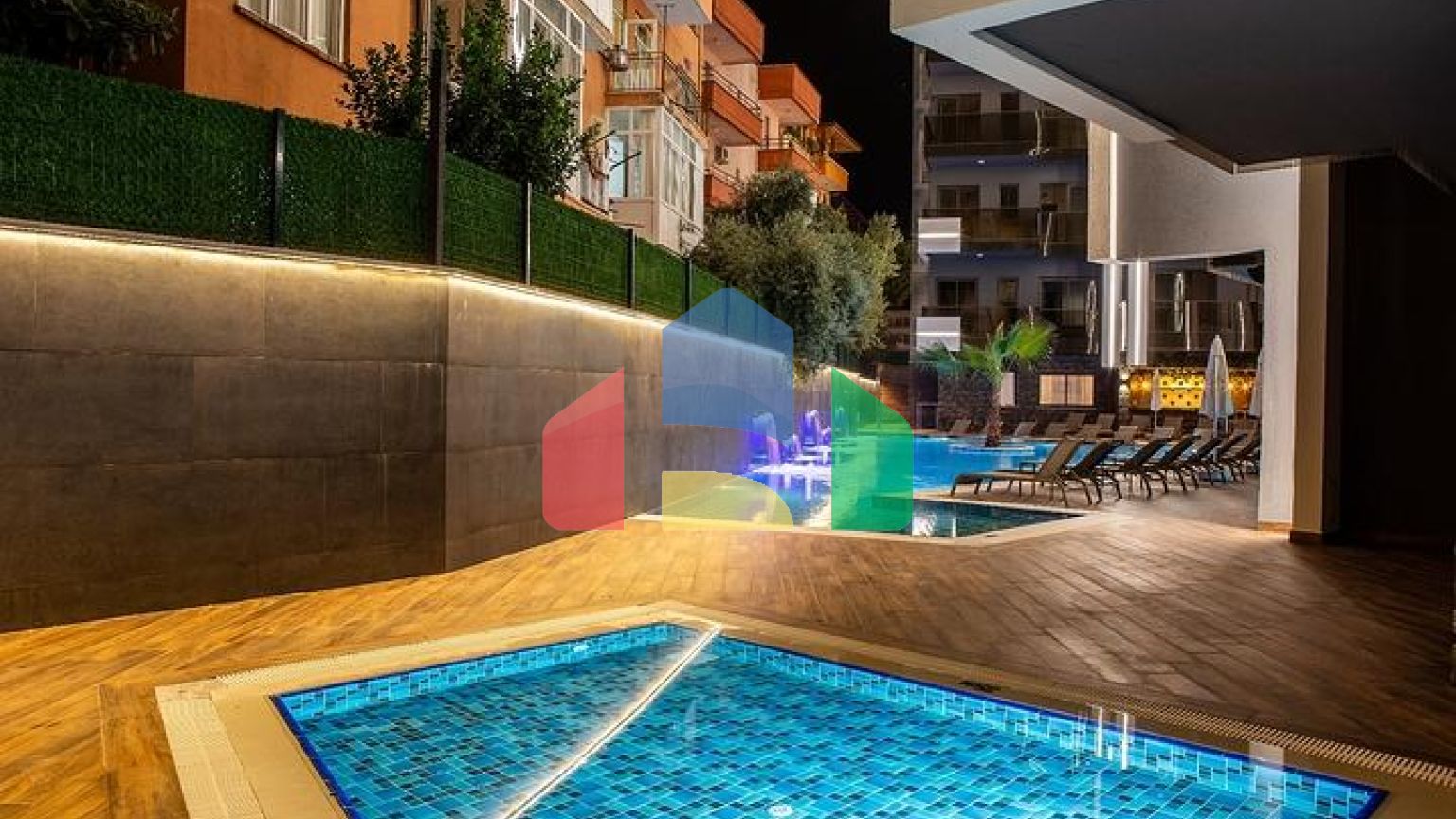 Квартира 1+1 в элитном комплексе на пляже Клеопатра от собственника