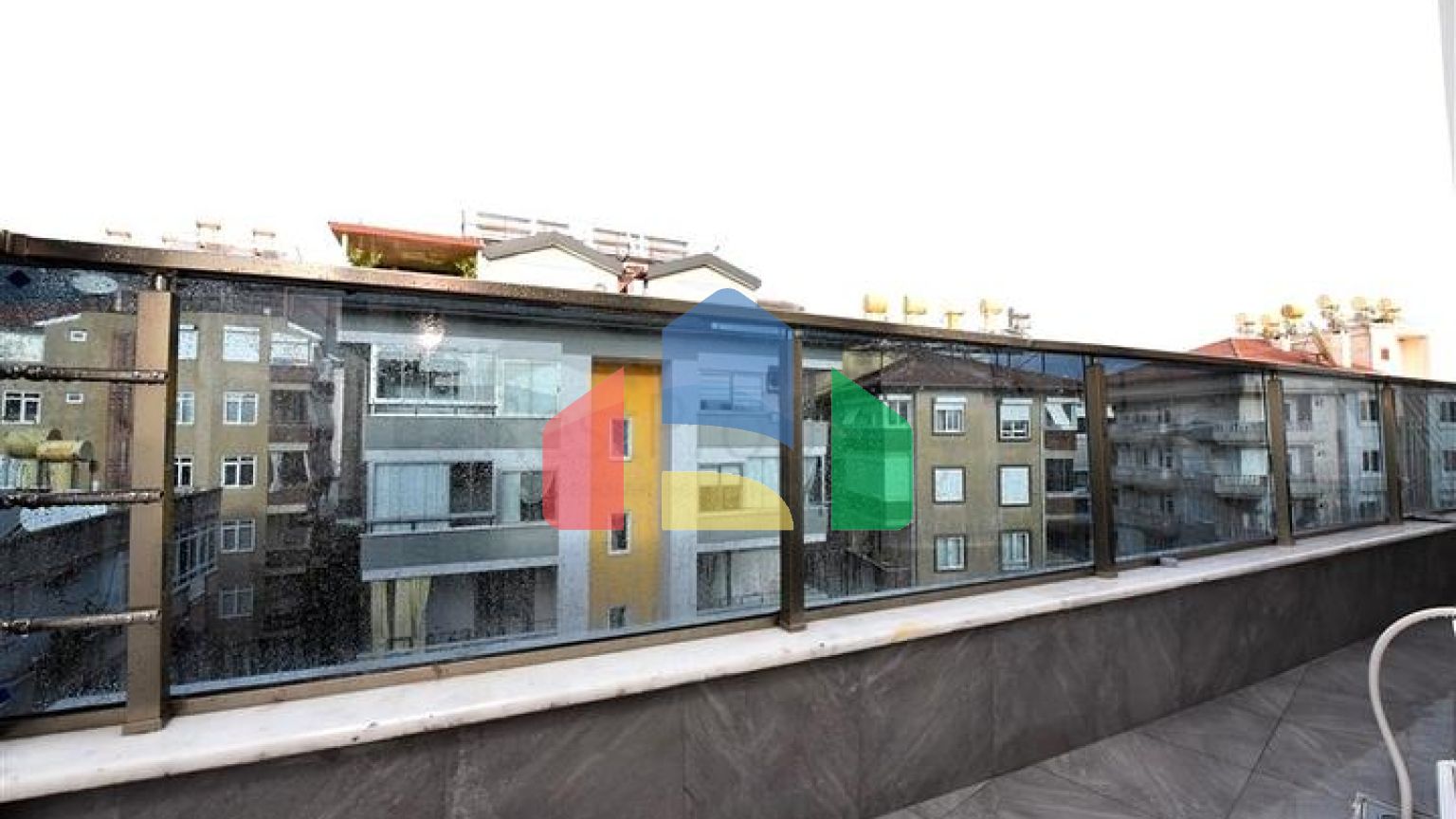 Просторная квартира в районе пляжа Клеопатра