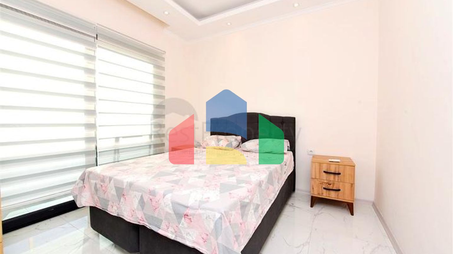 Просторная квартира в районе пляжа Клеопатра