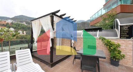 Розкішна вілла під громадянство плануванням 5 + 1 в Аланії