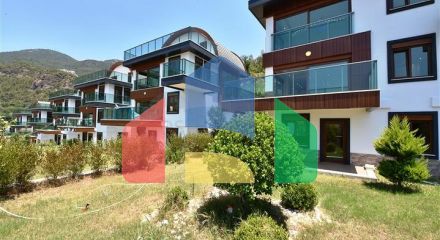 Розкішна вілла під громадянство плануванням 5 + 1 в Аланії