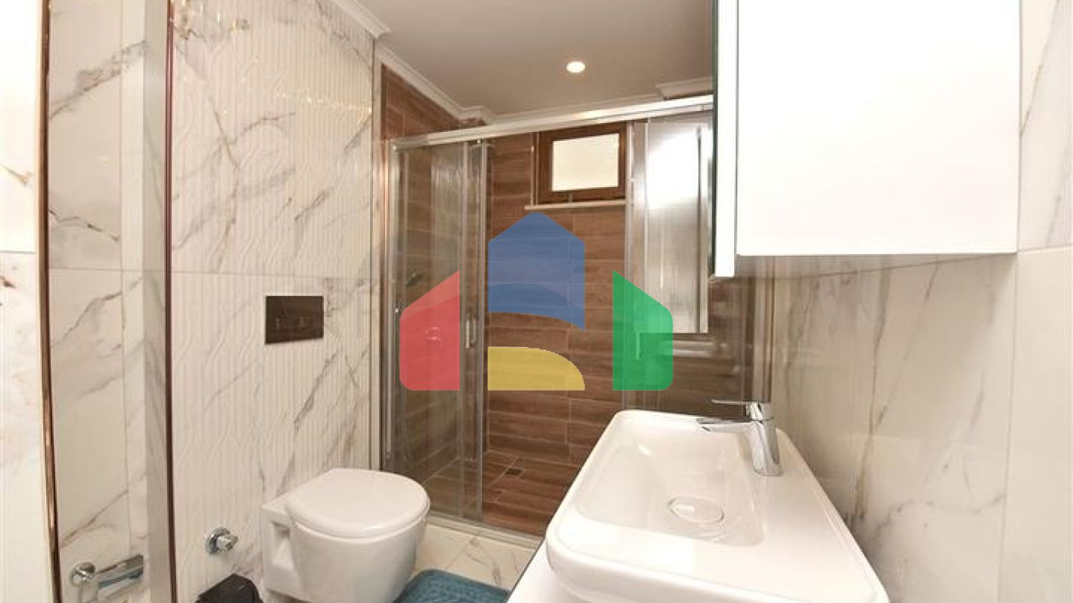 Розкішна вілла під громадянство плануванням 5 + 1 в Аланії