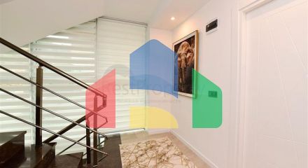 Розкішна вілла під громадянство плануванням 5 + 1 в Аланії