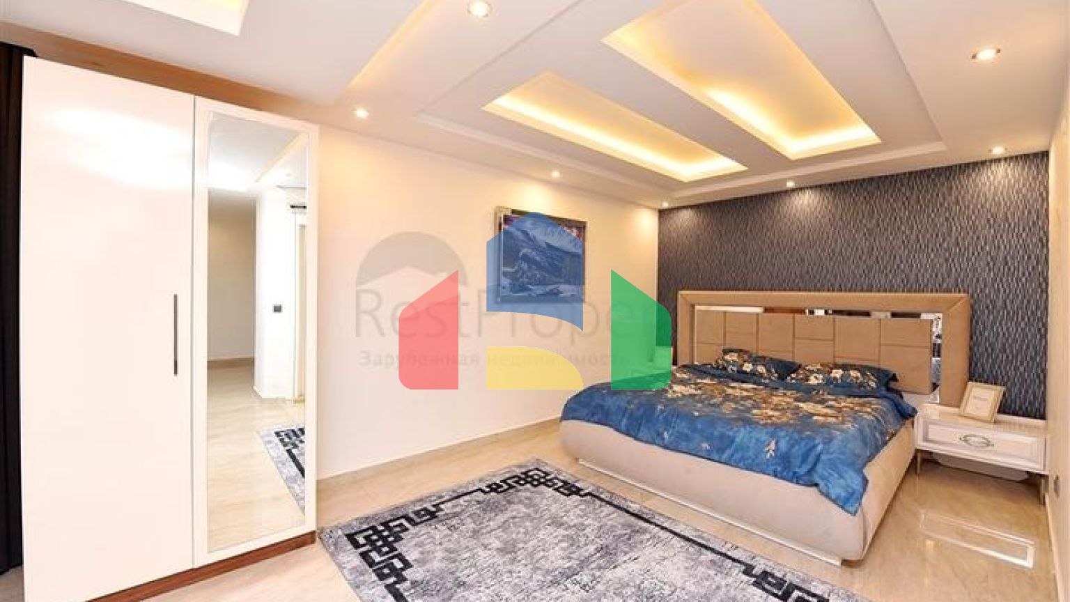 Розкішна вілла під громадянство плануванням 5 + 1 в Аланії