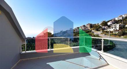 Пентхаус планировкой 2+1 на Клеопатре