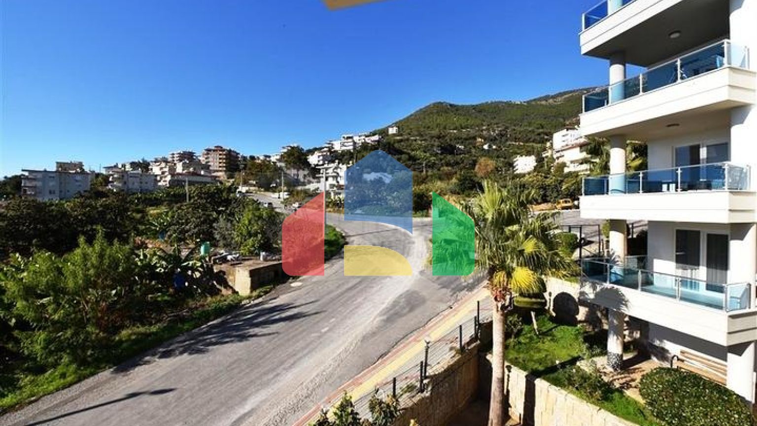 Пентхаус планировкой 2+1 на Клеопатре