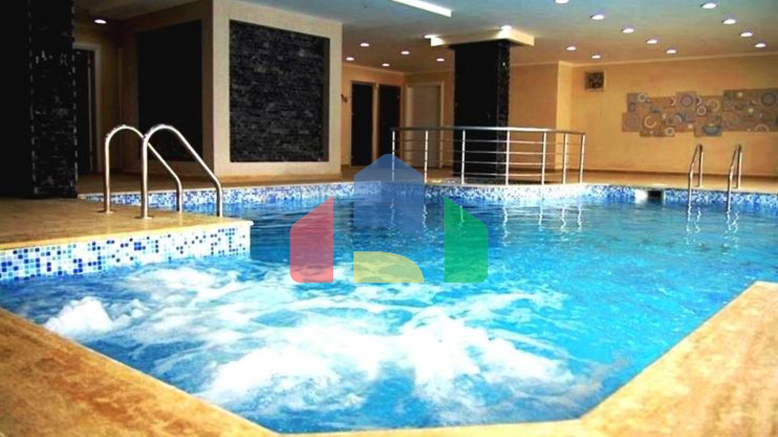 Пентхаус планировкой 2+1 на Клеопатре