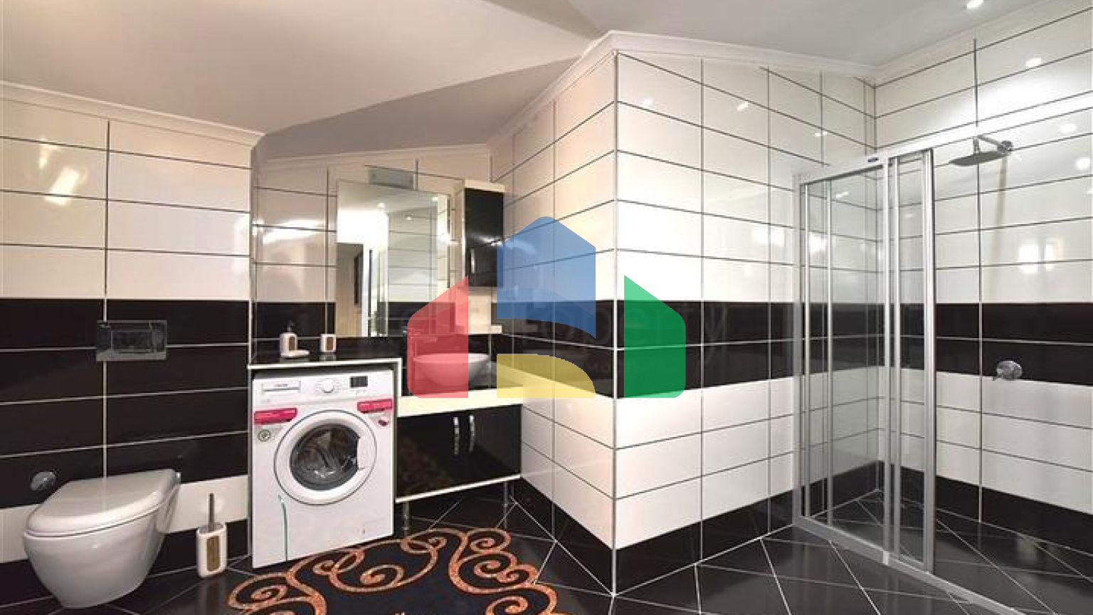 Пентхаус планировкой 2+1 на Клеопатре