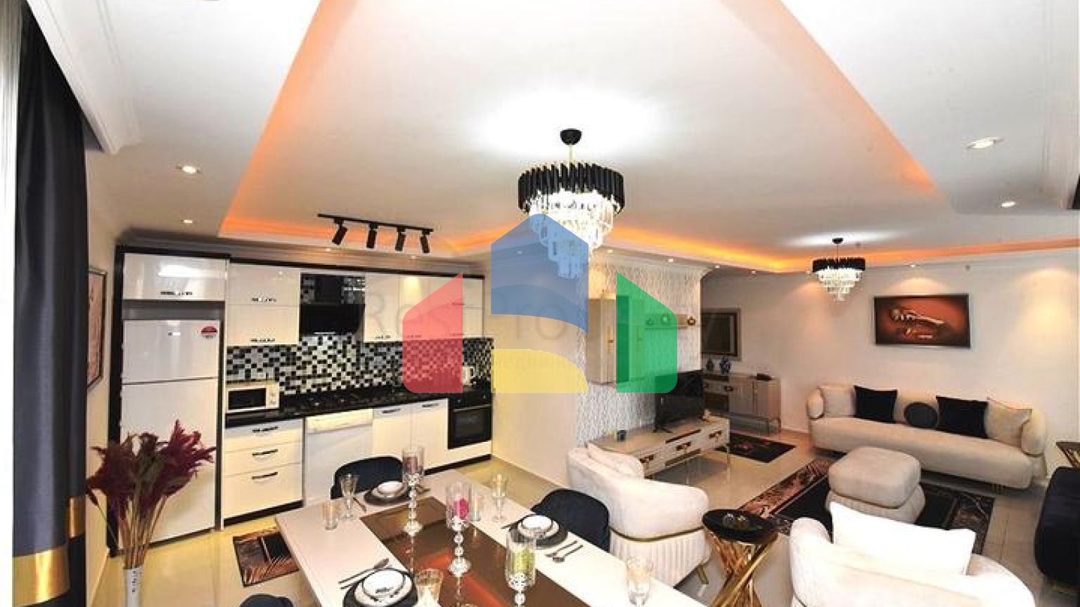 Пентхаус планировкой 2+1 на Клеопатре