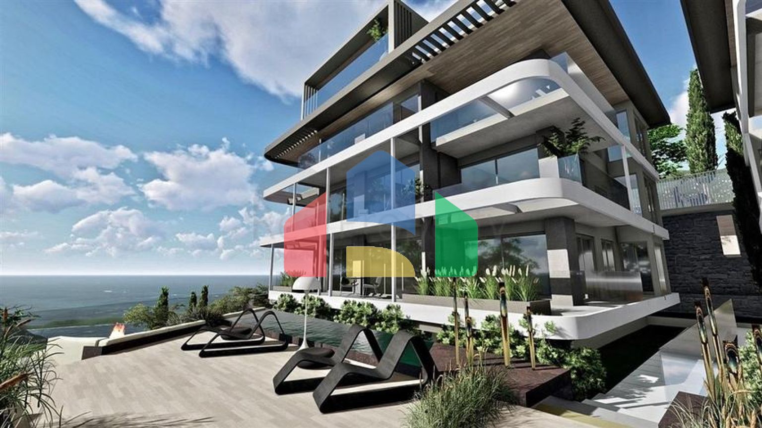 Премиальный комплекс у подножья крепости в Алании