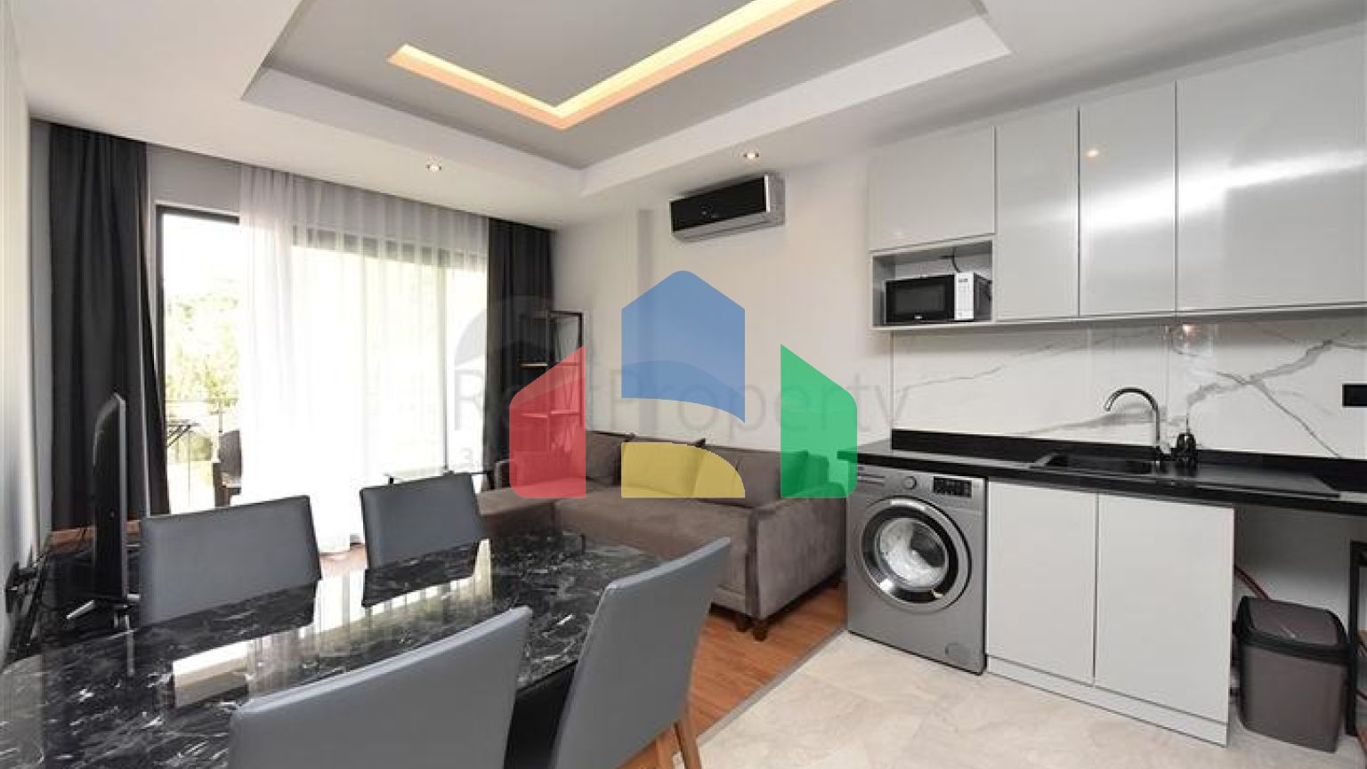 Двокімнатна квартира з меблями в районі пляжу Клеопатри