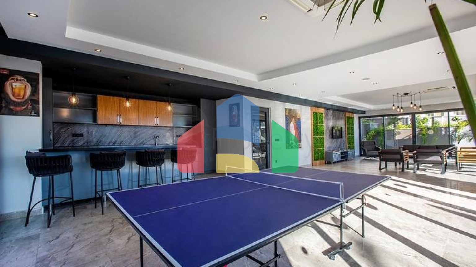 Двокімнатна квартира з меблями в районі пляжу Клеопатри