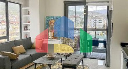 1+1 apartment in the very center of Alanya