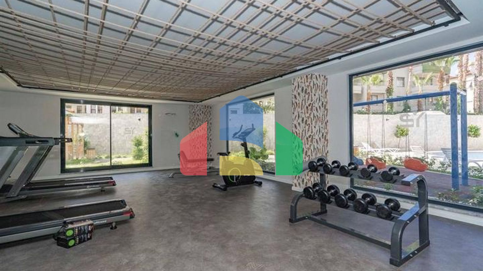 Квартира планировкой 1+1 в самом центре Алании