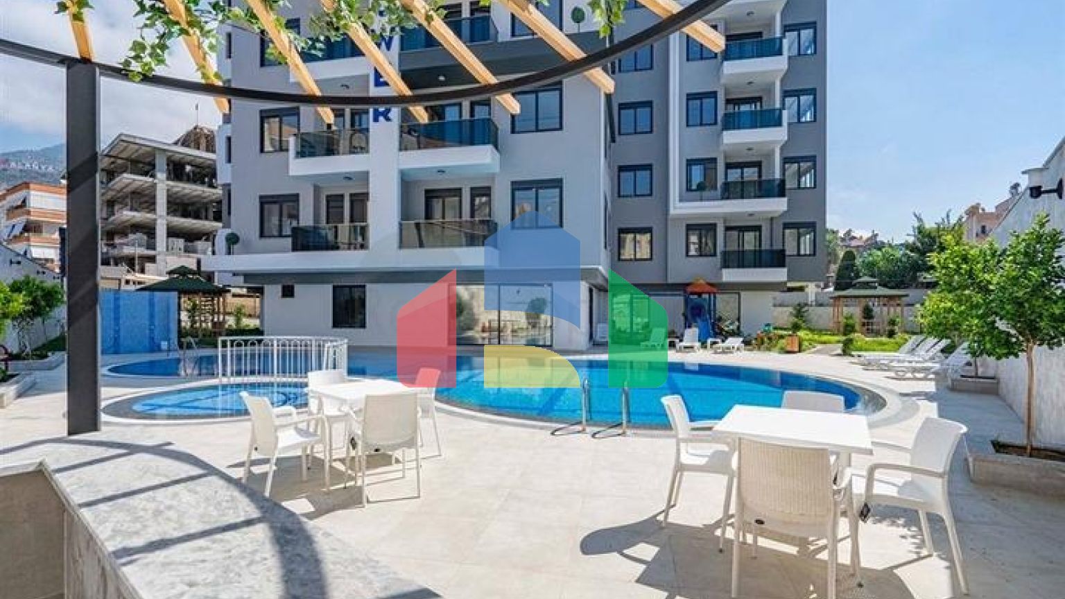 Квартира планировкой 1+1 в самом центре Алании