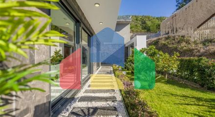 Шикарные виллы с панорамным видом на Средиземное море