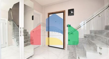 Шикарний пентхаус плануванням 2 + 1 на Клеопатрі Шикарний пентхаус плануванням 2 + 1 на Клеопатрі