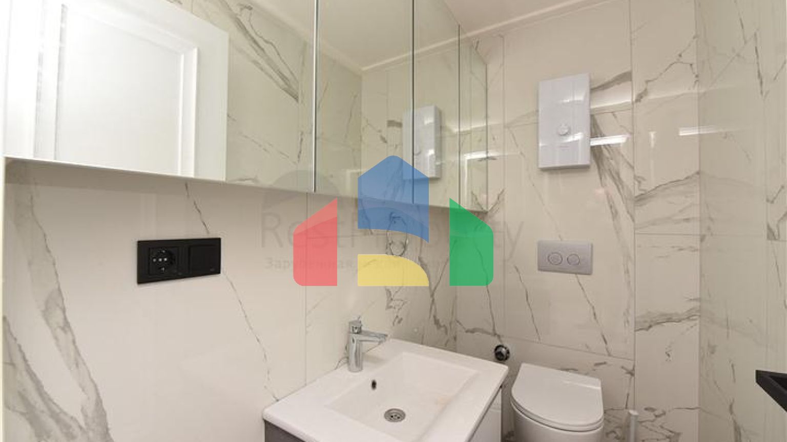 Шикарний пентхаус плануванням 2 + 1 на Клеопатрі