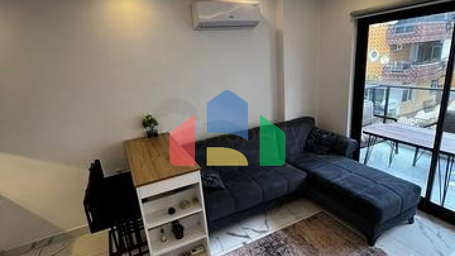 Затишна квартира 1 + 1 в центрі Аланії