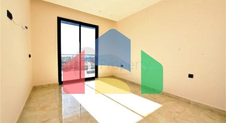 Пентхаус 2 + 1 з видом на море на Клеопатрі