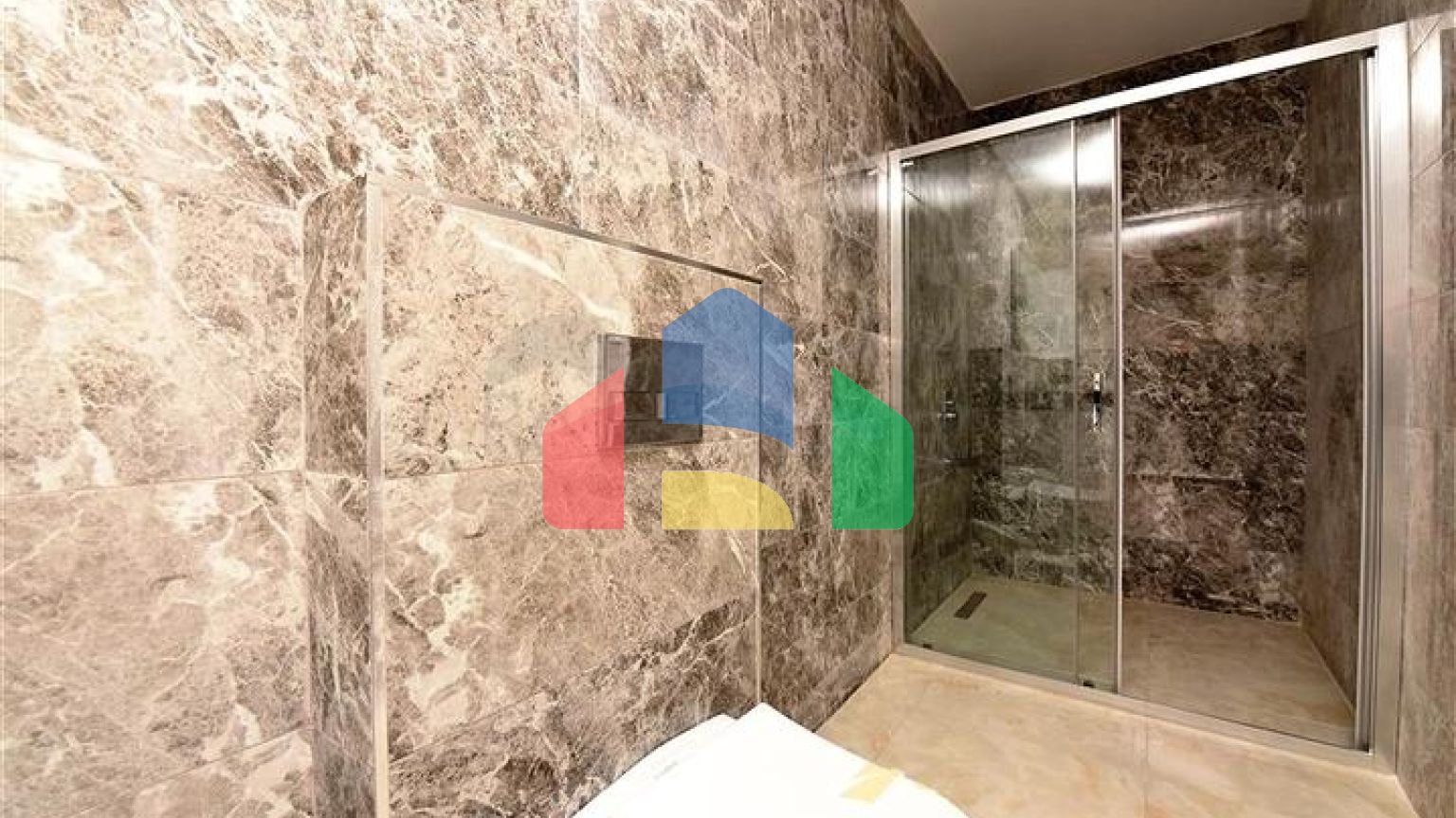 Пентхаус 2 + 1 з видом на море на Клеопатрі