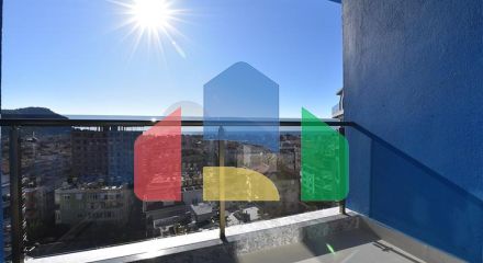 Пентхаус 2 + 1 з видом на море на Клеопатрі