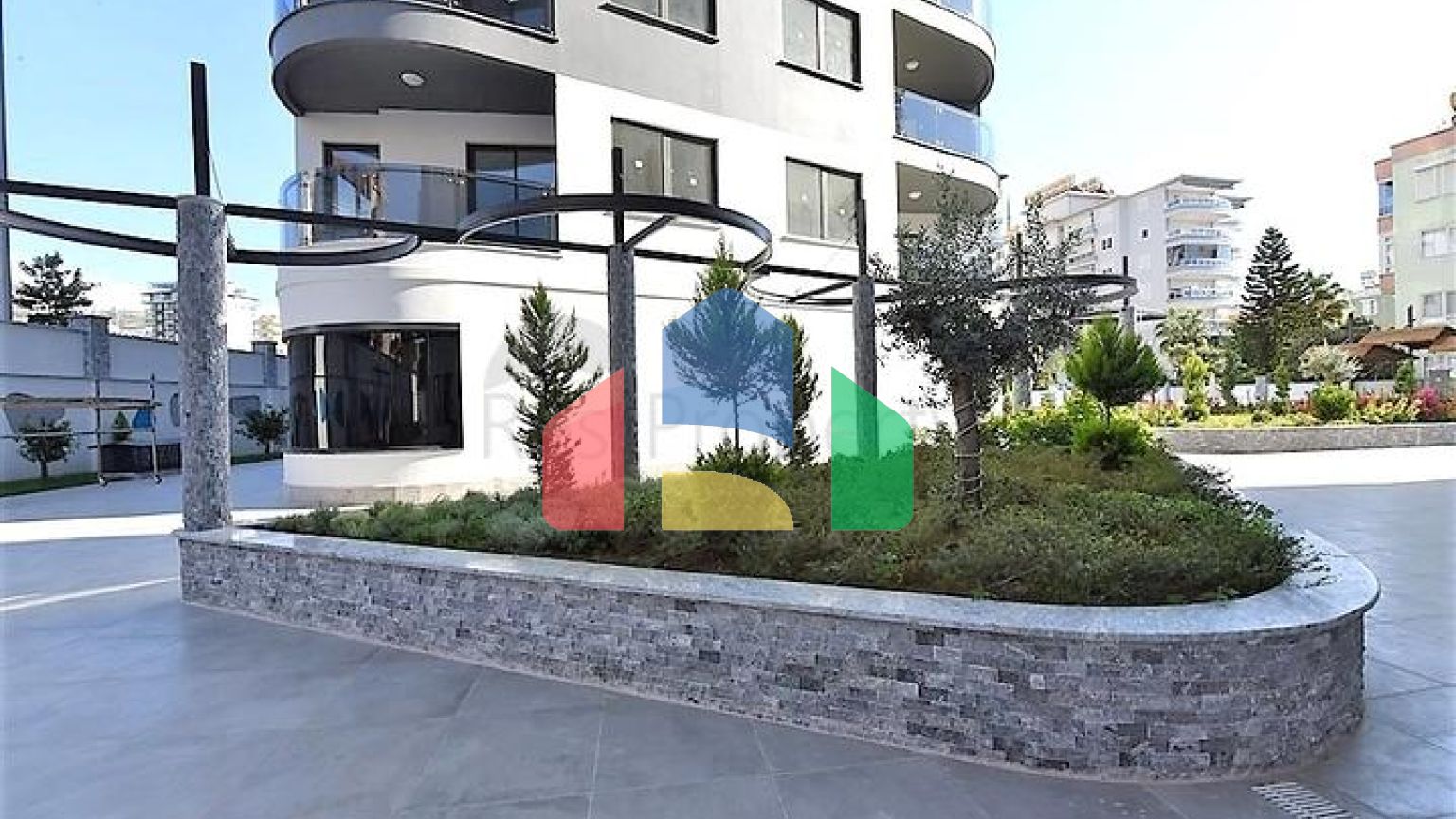 Пентхаус 2 + 1 з видом на море на Клеопатрі