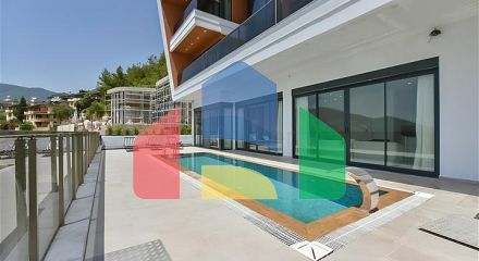 Вілли з приголомшливим видом в районі Бекташ