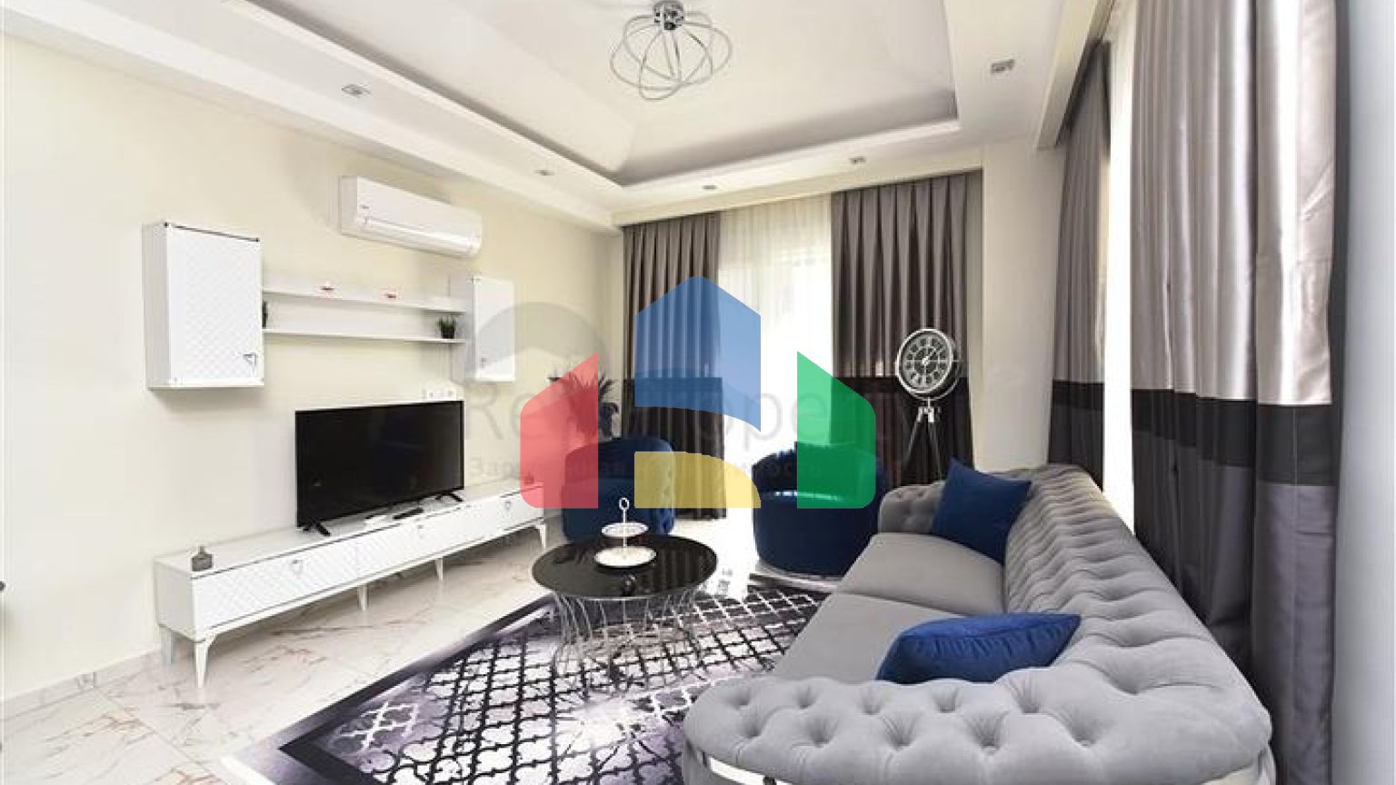 Садовий дуплекс в центрі Аланії