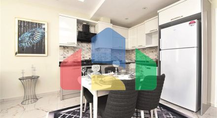 Садовий дуплекс в центрі Аланії