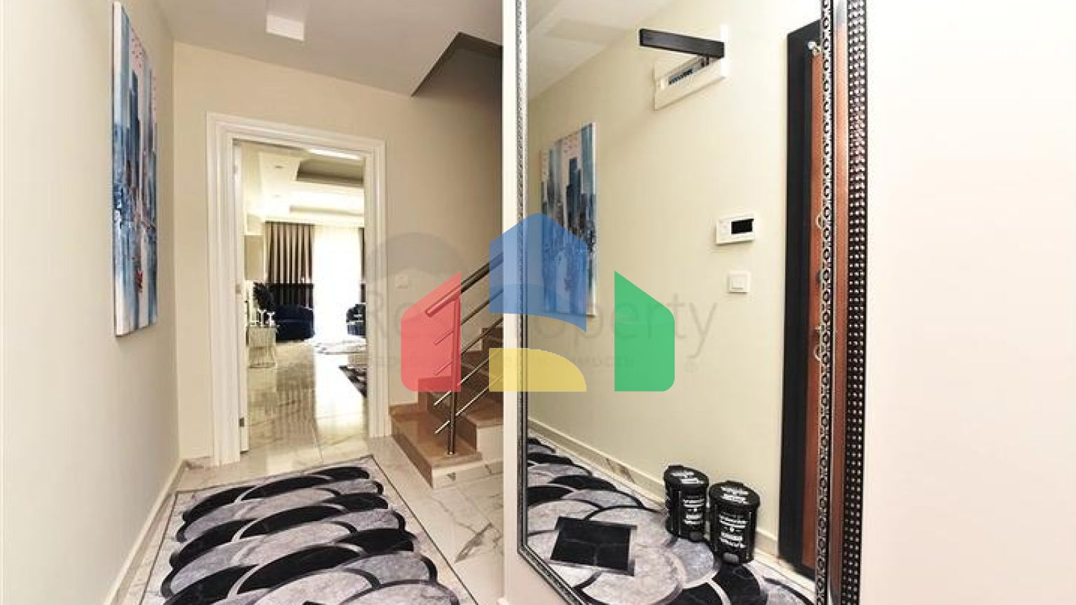 Садовий дуплекс в центрі Аланії