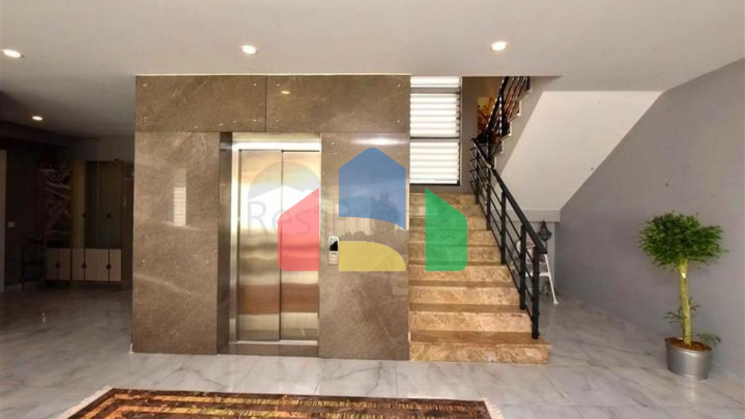 Шикарная меблированная вилла планировкой 5+1 в центре Алании