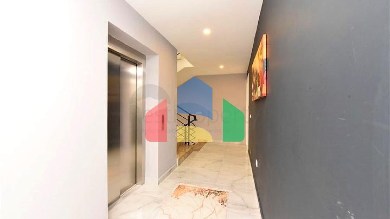 Шикарная меблированная вилла планировкой 5+1 в центре Алании