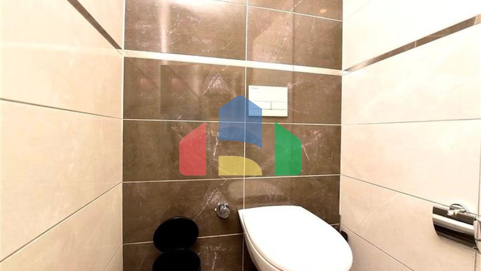 Шикарная меблированная вилла планировкой 5+1 в центре Алании