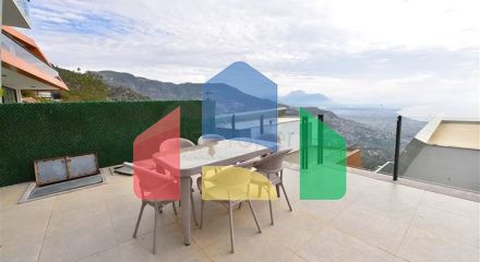 Вілла планування 5+1 в центральному районі Аланії