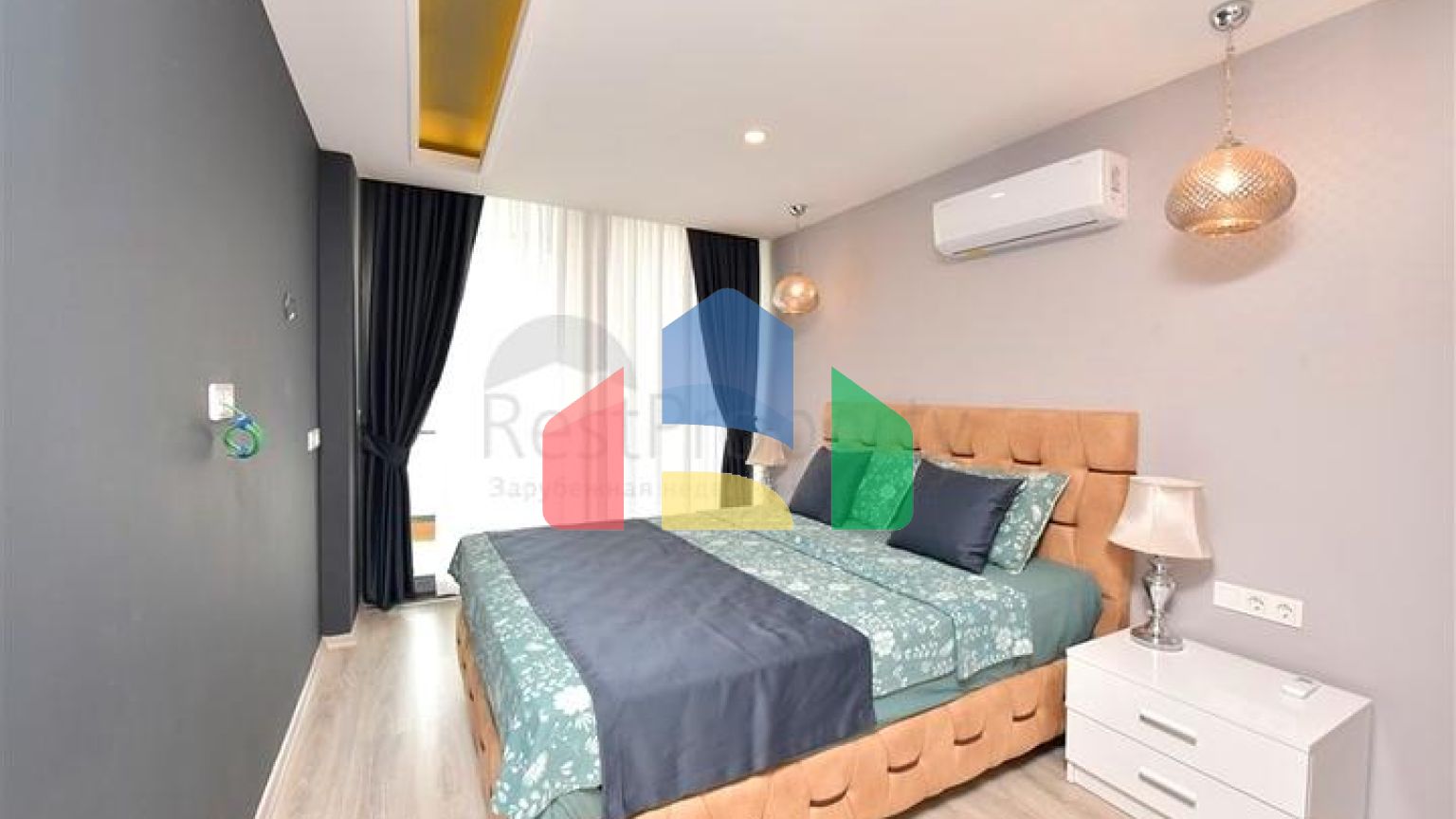 Вілла планування 5+1 в центральному районі Аланії