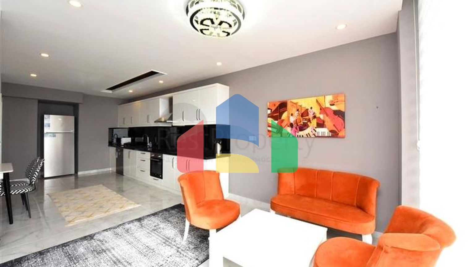 Вілла планування 5+1 в центральному районі Аланії