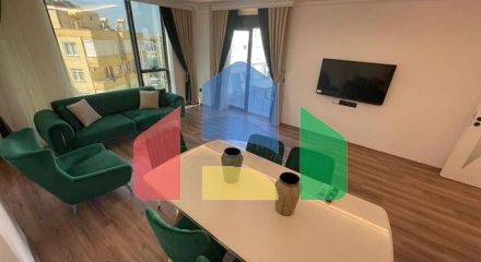 Шикарна квартира плануванням 3 + 1 з окремою кухнею в центральній частині Аланії Шикарна квартира плануванням 3 + 1 з окремою кухнею в центральній частині Аланії