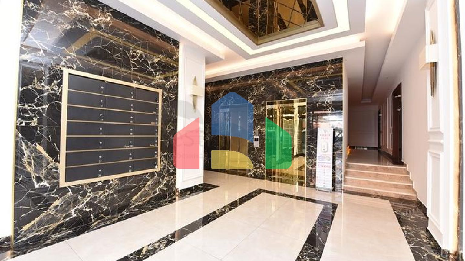 Шикарна квартира плануванням 3 + 1 з окремою кухнею в центральній частині Аланії