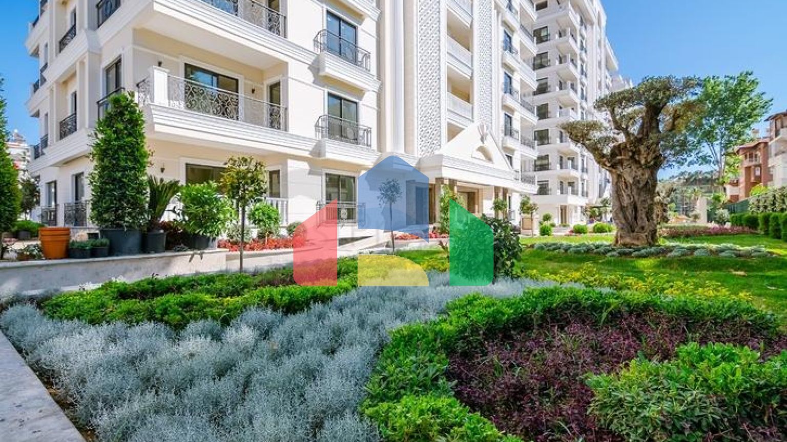 Апартаменты 4+1 в комплексе класса люкс