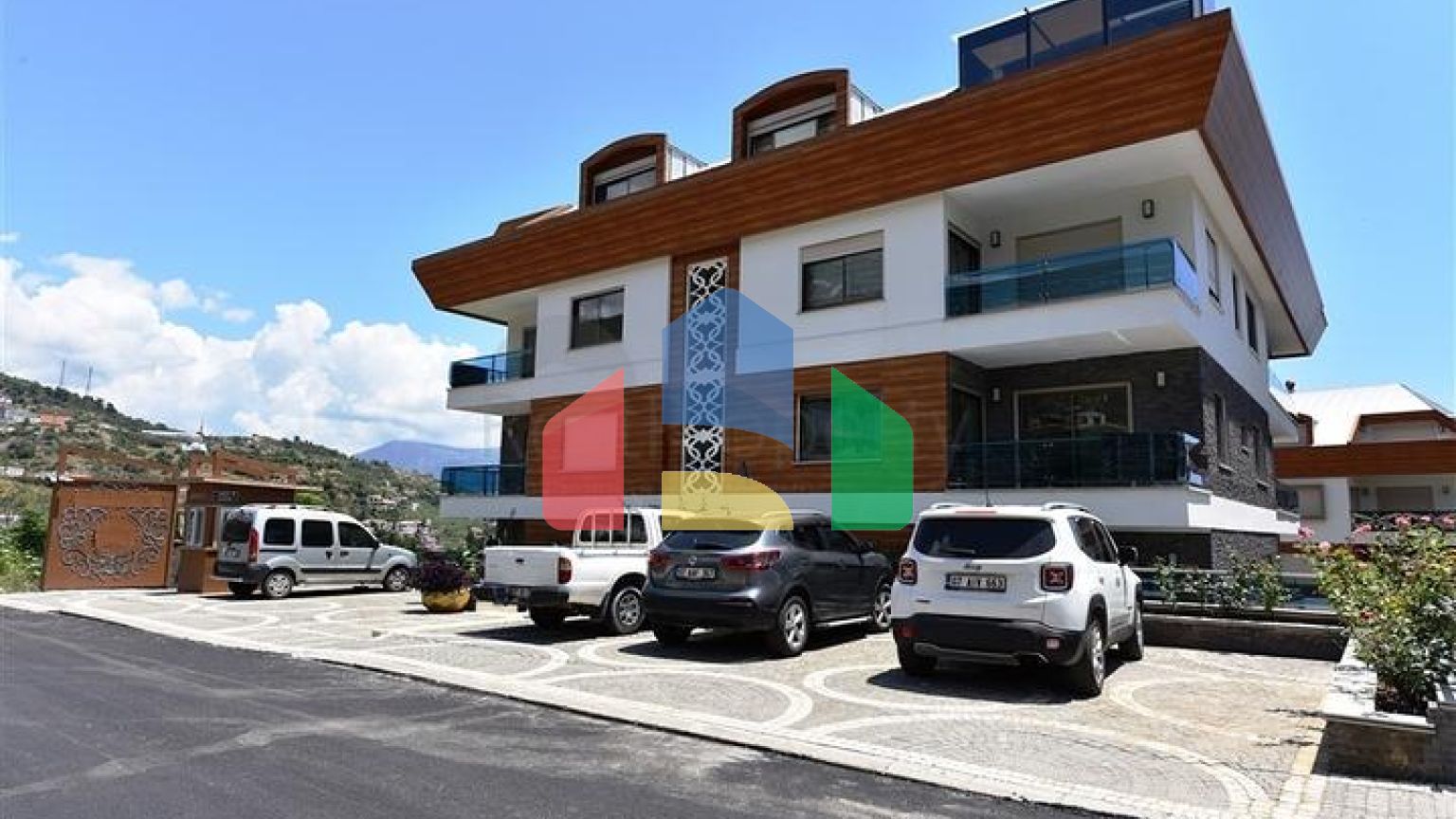 Квартиры в новом современном комплексе в центре Алании