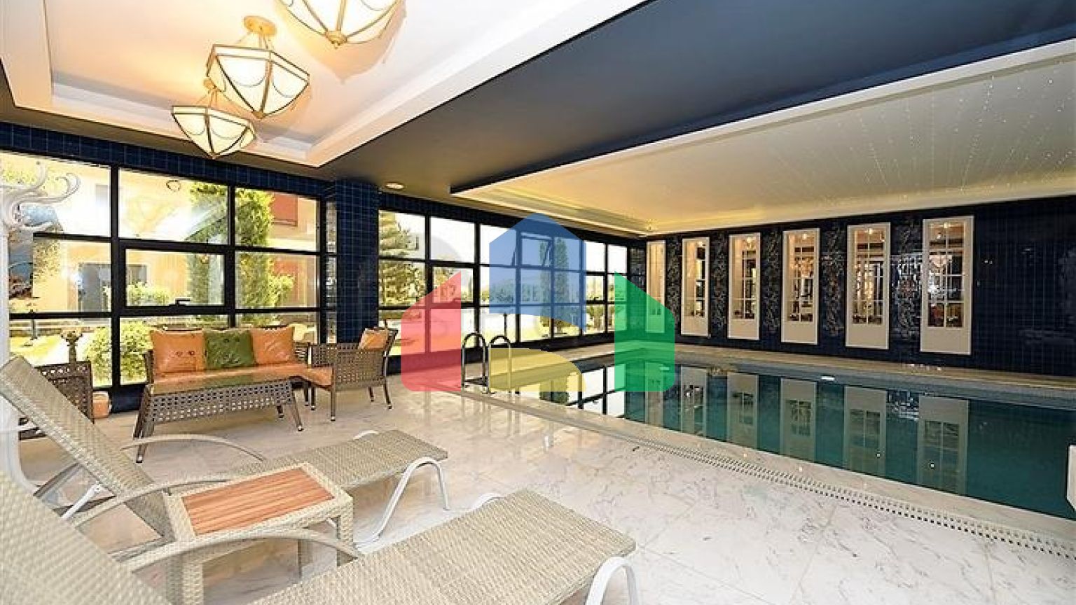 Квартиры в новом современном комплексе в центре Алании