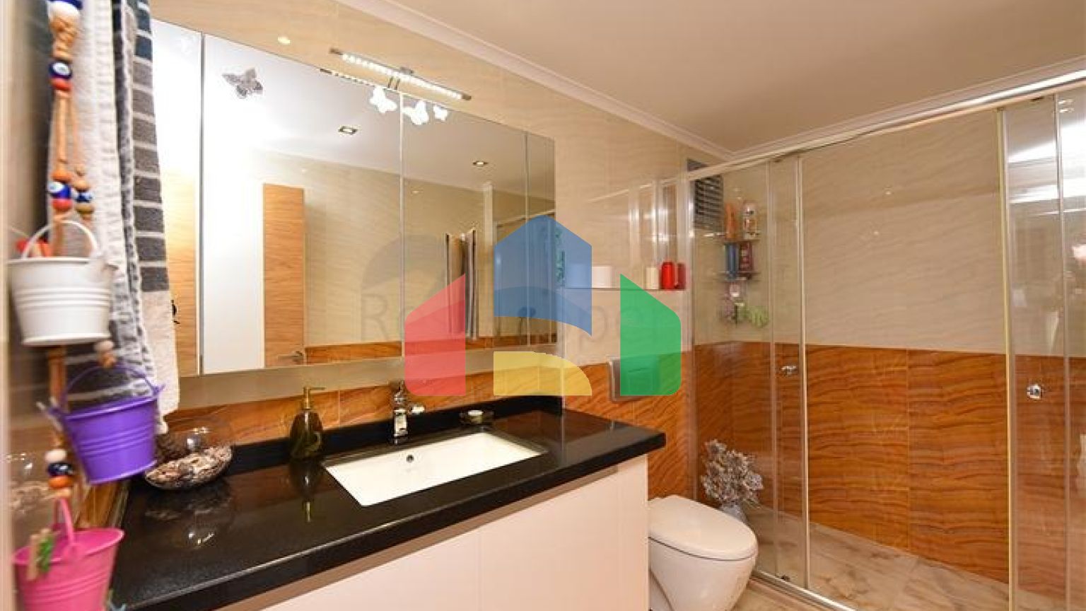 Квартира 3+1 с отдельной кухней в центре Алании